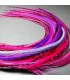 Lot de plumes naturelles à fixer dans les cheveux comme des extensions - mix coloris rose violet