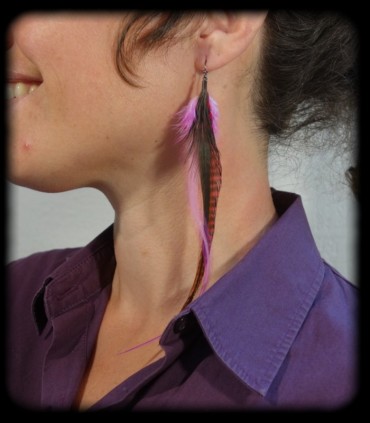 Boucle d'oreille unique en plumes naturelles - Collection Melrose